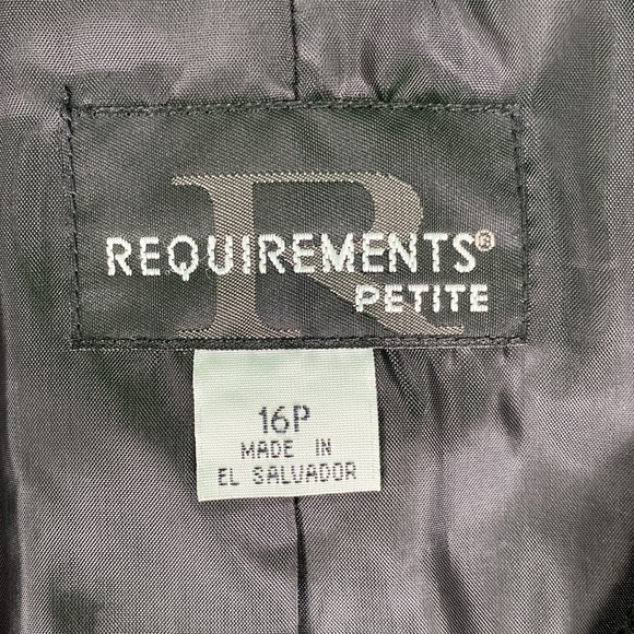 Requirements Petite Classic Black and Pink Plaid Tweed Jacket - Picture 13 of 14